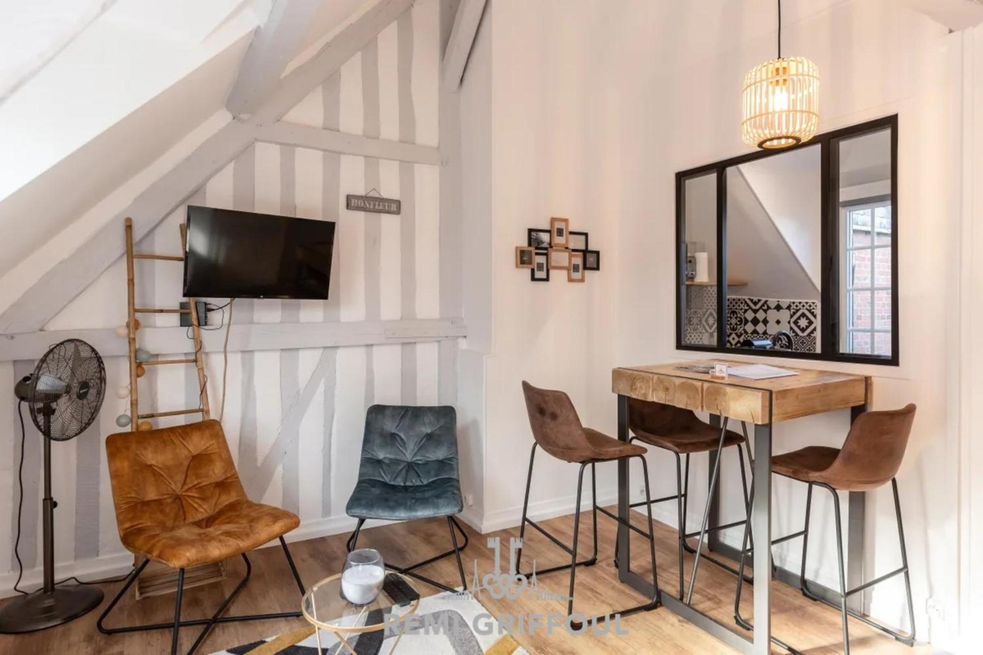 La Capucine Lovely Center Apartment Honfleur